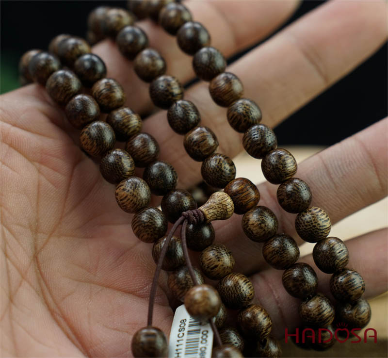 Chuỗi Trầm hương 108 hạt 8mm