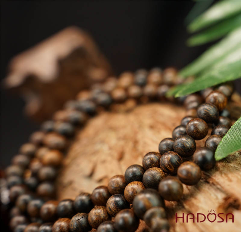 Vòng trầm hương 108 hạt 8mm Indo