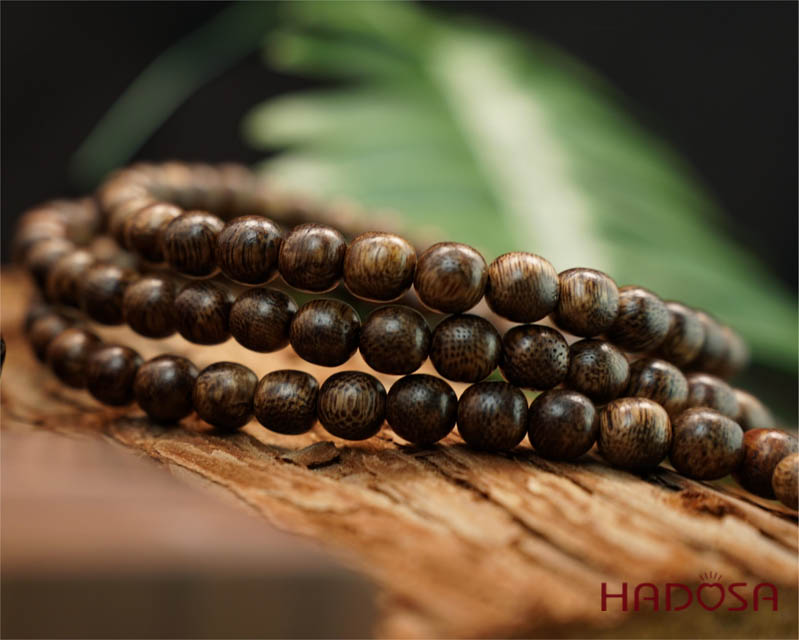 Chuỗi Trầm hương 108 hạt 8mm