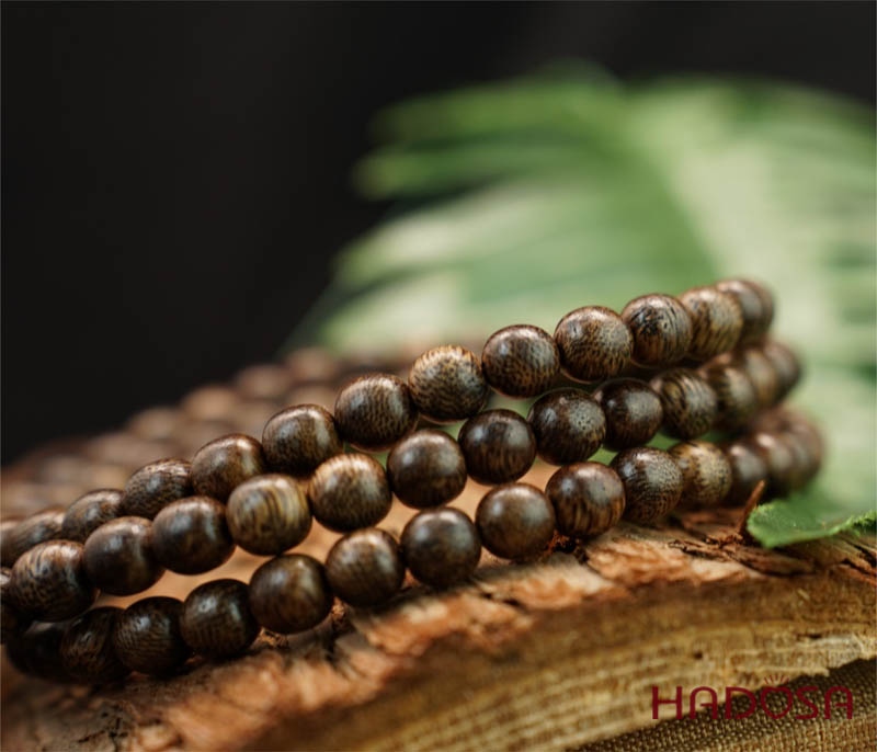 Chuỗi Trầm hương 108 hạt 8mm