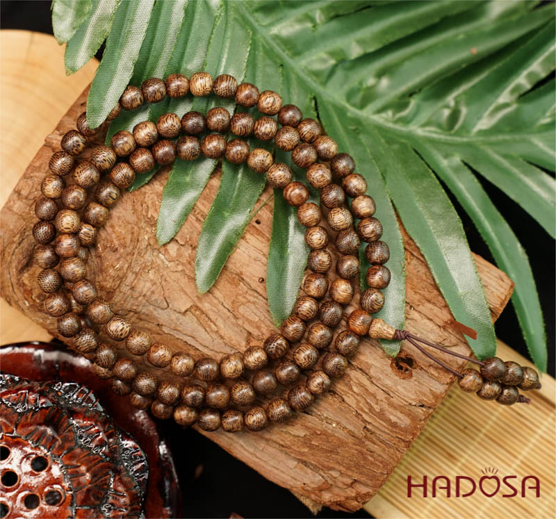 Chuỗi Trầm hương 108 hạt 8mm