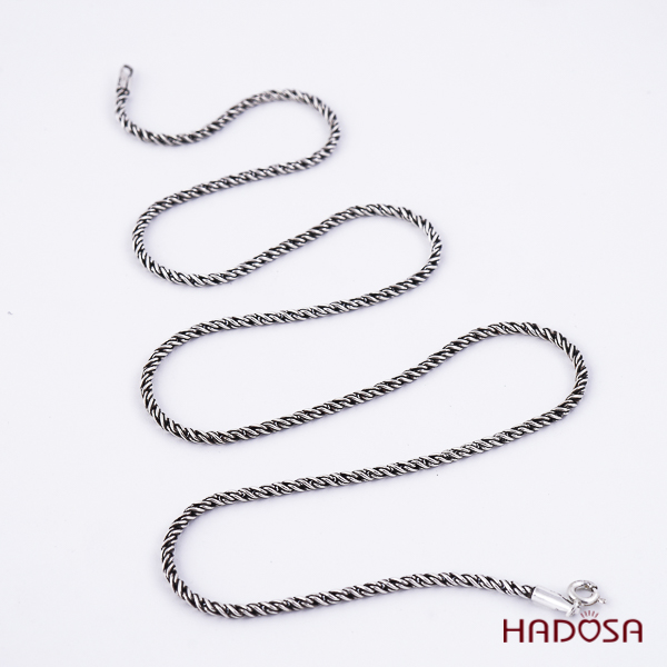 Dây chuyền bạc Thái