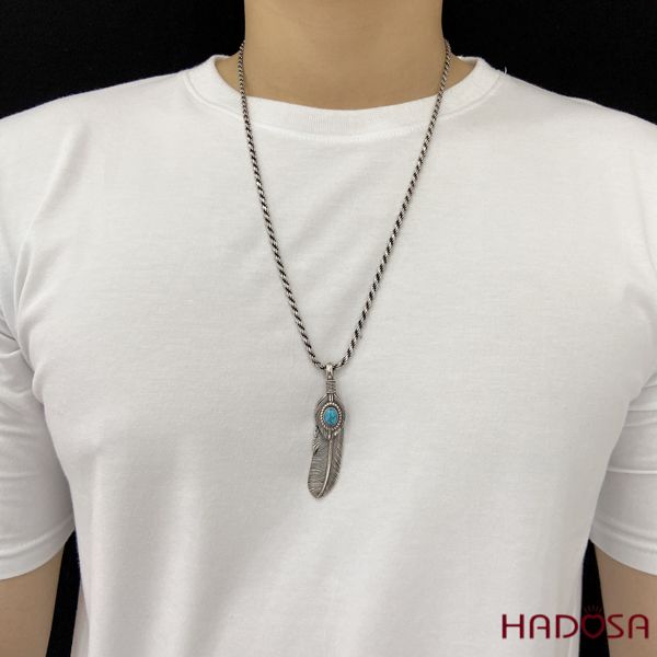 Mặt dây chuyền bạc Thái Lông Vũ