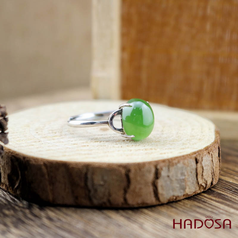 Nhẫn Ngọc Bích Canada (9*11mm) bạc 925