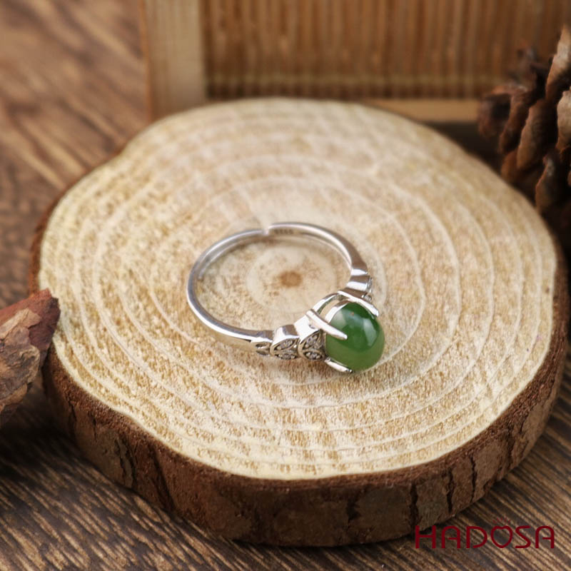 Nhẫn Ngọc Bích Canada (6*8mm) bạc 925