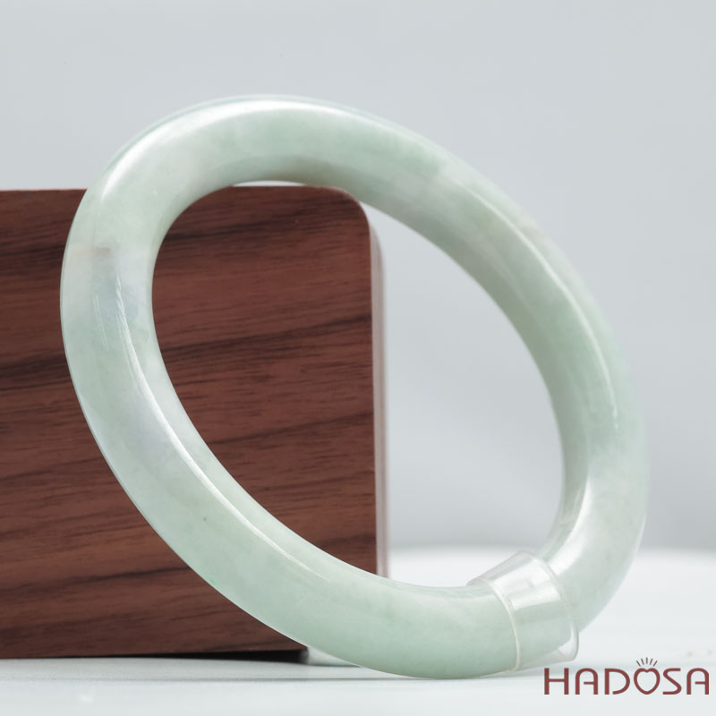 Vòng Ngọc Type A Cẩm Thạch Xanh Lý Nếp Bản Tròn Ni 56