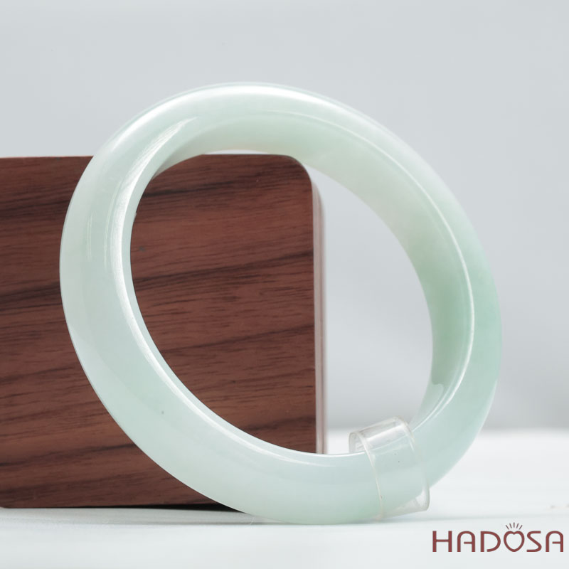 Ngọc Phỉ Thúy Type A Xanh Nước Trong Bản Hẹ Ni 54