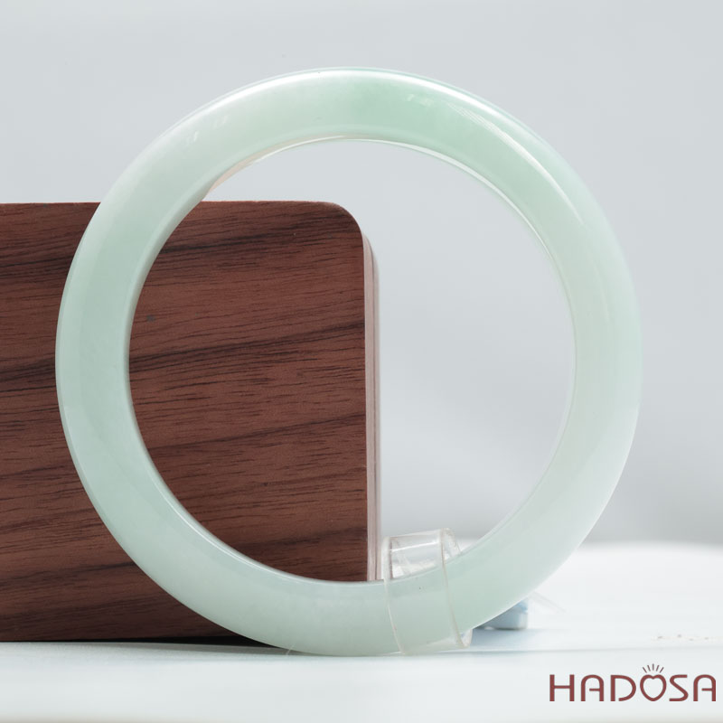 Ngọc Phỉ Thúy Type A Xanh Nước Trong Bản Hẹ Ni 54