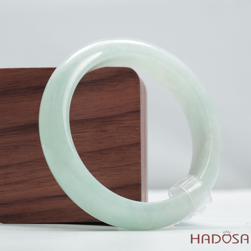 Vòng Ngọc Cẩm Thạch Type A Xanh Lý Trong Chất Nếp Hóa Bản Hẹ Ni 51