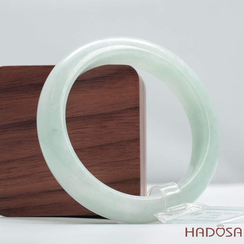 Vòng Ngọc Cẩm Thạch Type A Xanh Lý Trong Chất Nếp Hóa Bản Hẹ Ni 51