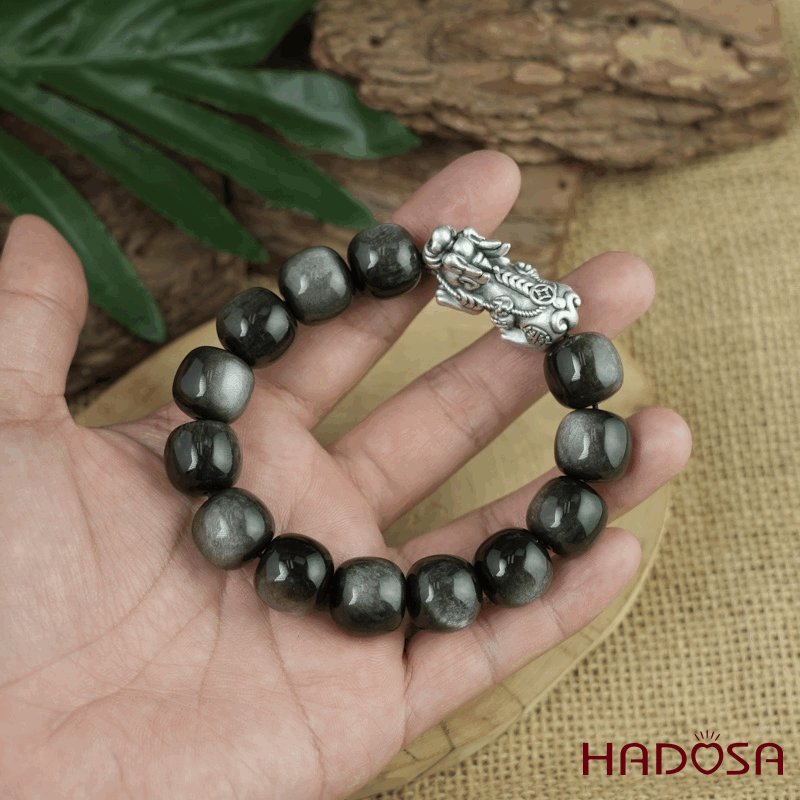 Vòng tay đá Obsidian-Hắc Diện Thạch ánh bạc hạt trụ 13x14mm mix tỳ hưu bạc