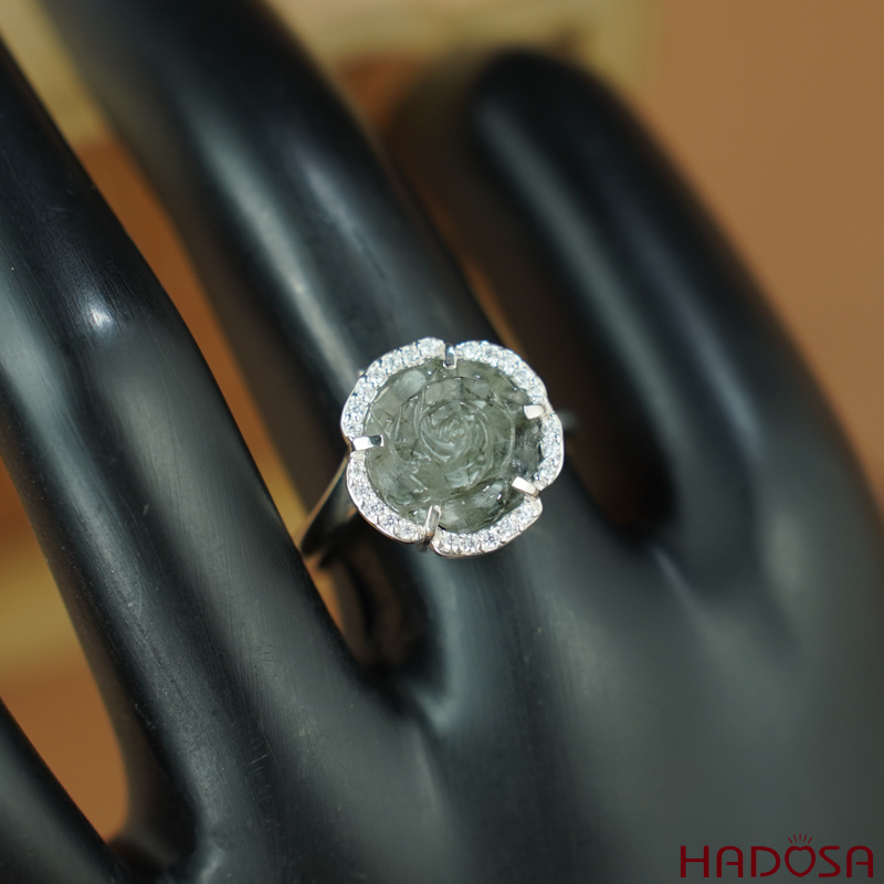 Hoa mẫu đơn thạch anh tóc xanh