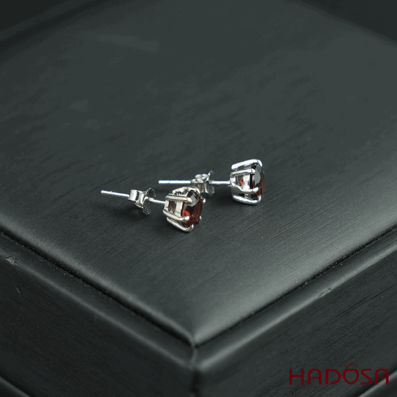 Hoa tai Garnet 6mm bạc 925