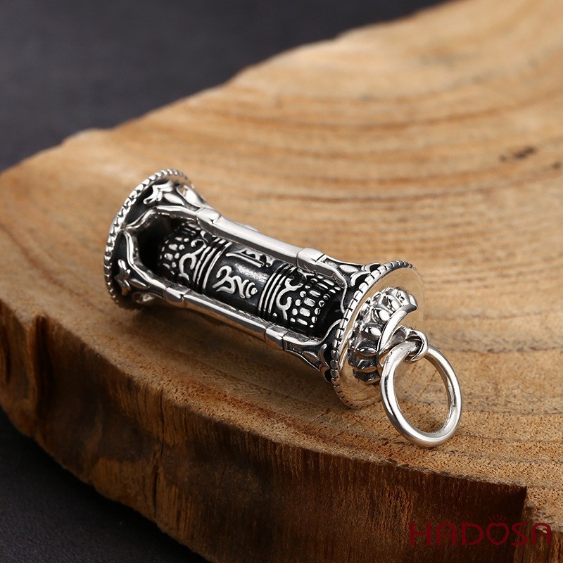 Mặt Dây Chuyền Bạc Thái Nam Luân Xa Xoay Khắc Thần Chú Om Mani Padme Hum