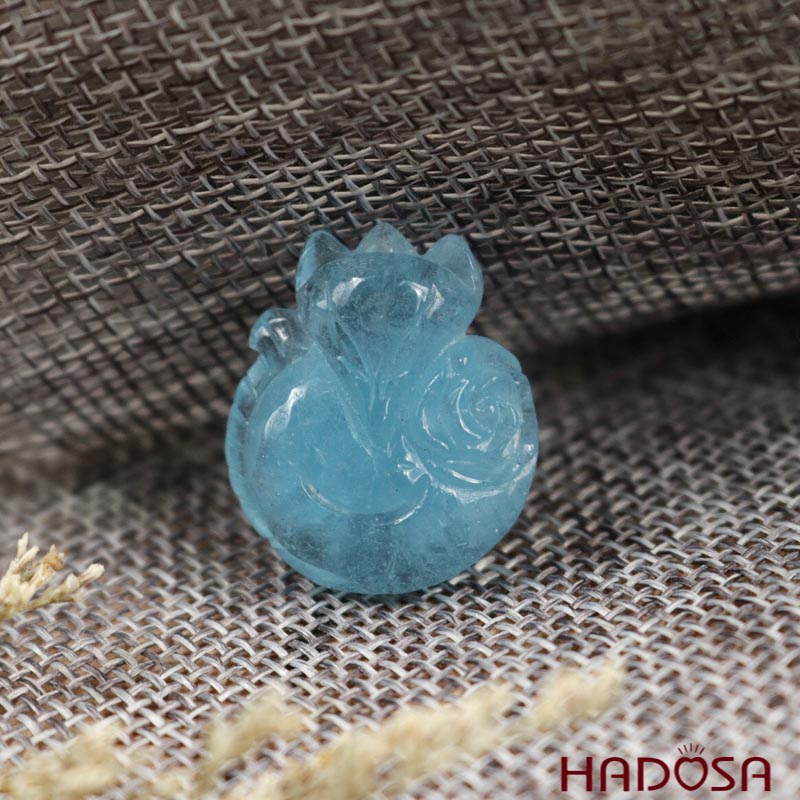 Hồ Ly ôm hoa Aquamarine 5A