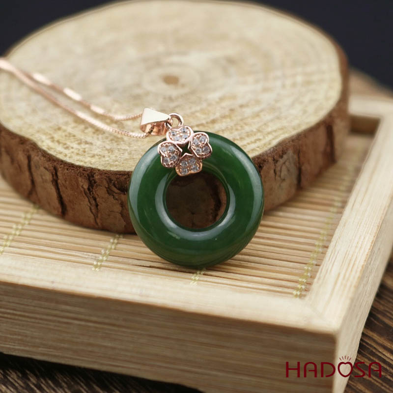 Mặt dây chuyền Ngọc Bích Canada 20mm