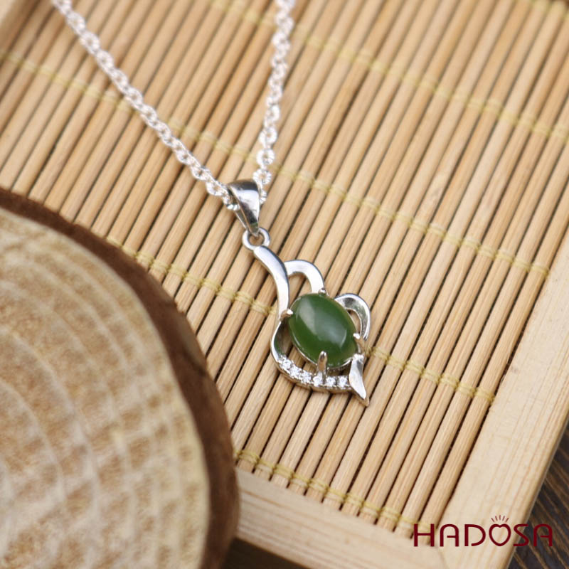 Mặt dây chuyền Ngọc Bích Canada 6*8mm