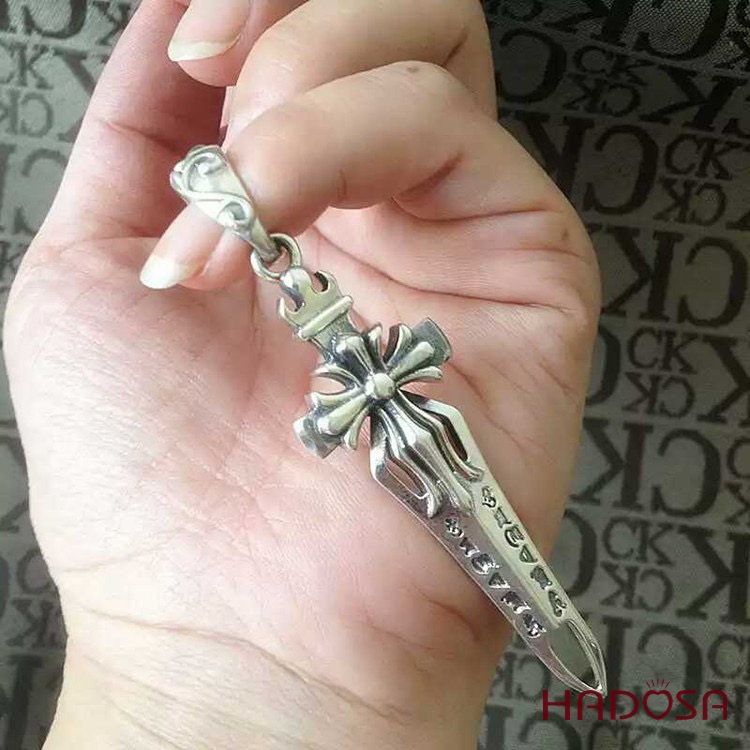 Mặt dây chuyền bạc Thái Thanh Kiếm