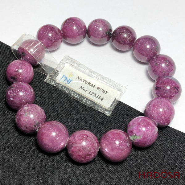 Vòng Ruby Nam Phi cao cấp hồng đậm 12mm