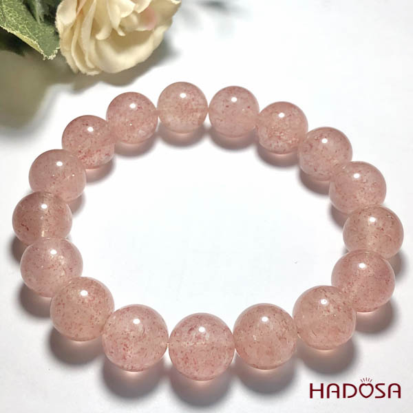 Vòng tay đá Thạch Anh Dâu Tây 12mm chuẩn 3A