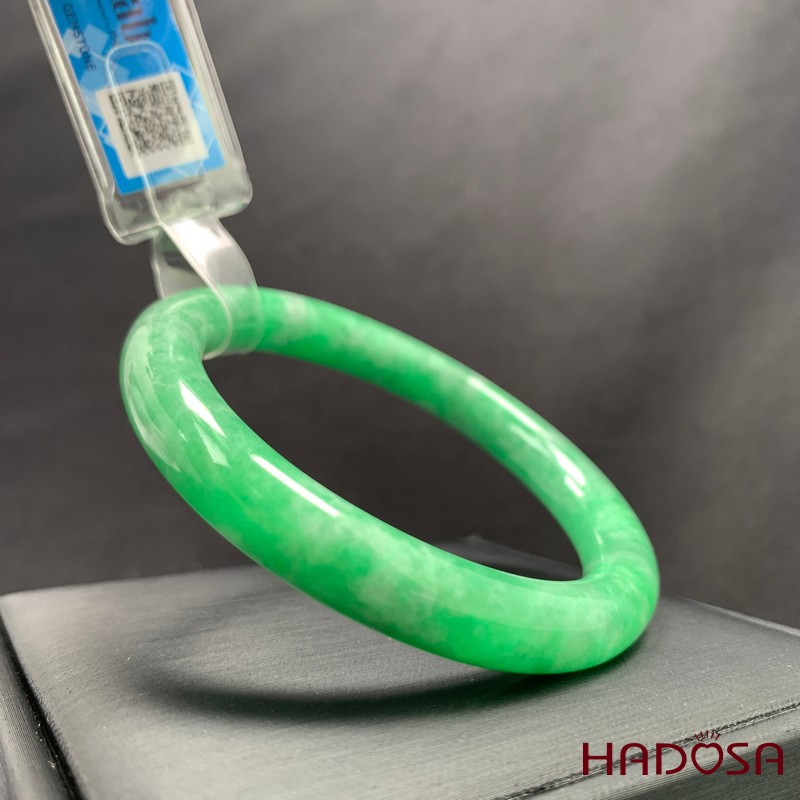 Vòng Ngọc Cẩm Thạch bản tròn xanh lý vân bông ni 52