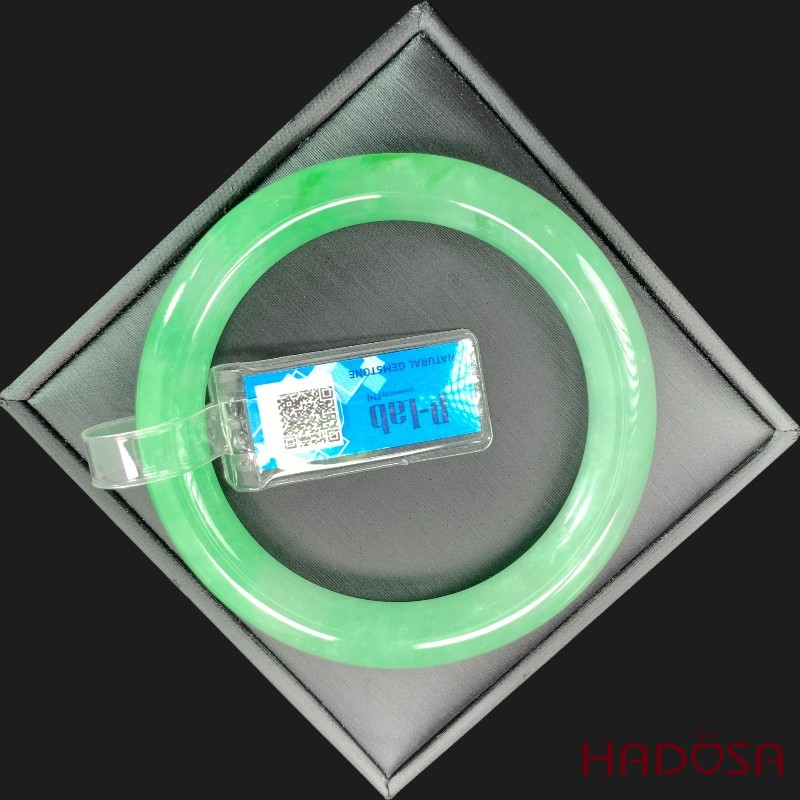 Vòng Ngọc Cẩm Thạch bản tròn xanh vân lý ni 57