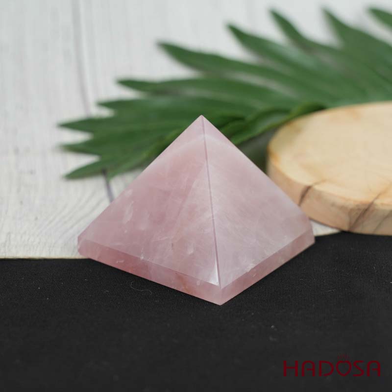 Kim tự tháp thạch anh hồng 5A 6.5cm