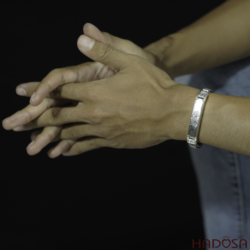 Lắc tay bạc cho nam hình Cọp