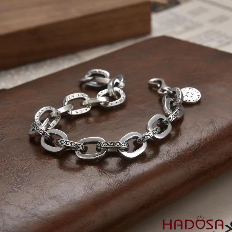 Lắc tay nam bạc Thái