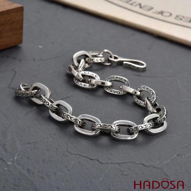 Lắc tay nam bạc Thái