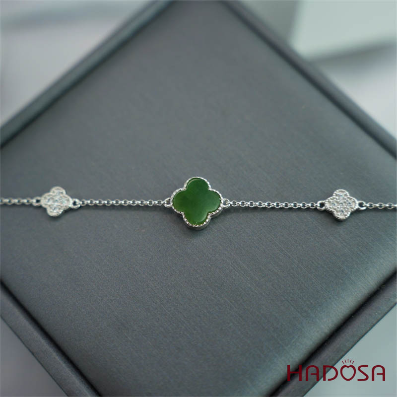 Lắc tay Ngọc bích cỏ 4 lá bạc 925