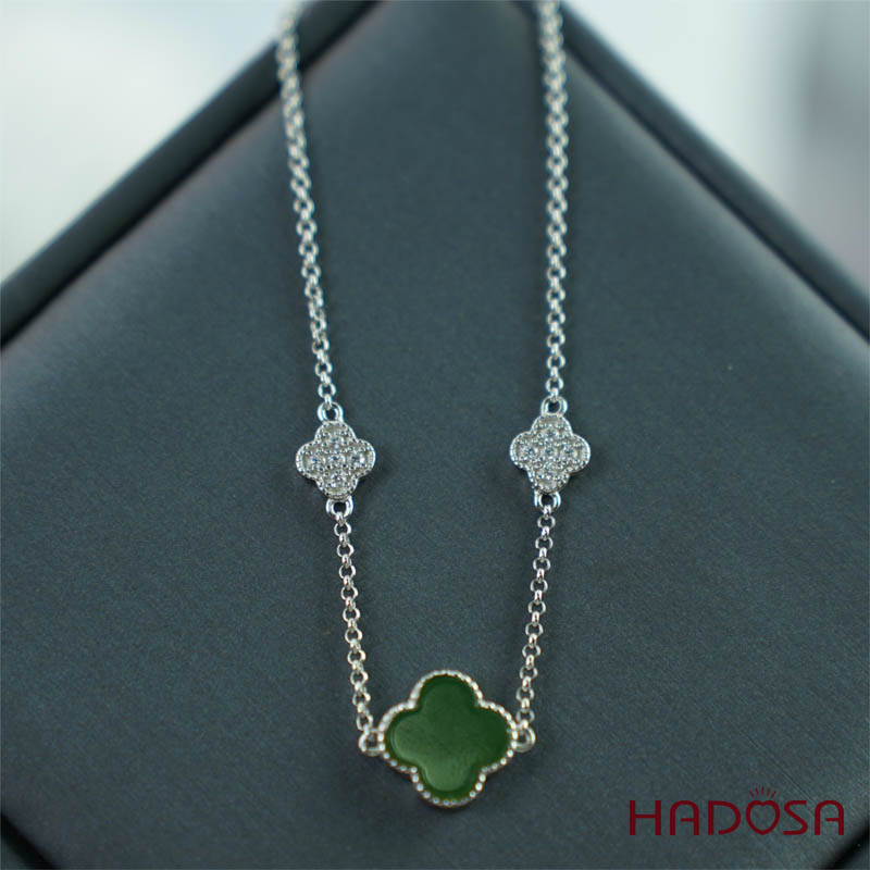 Lắc tay Ngọc bích cỏ 4 lá bạc 925