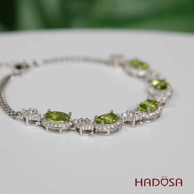 Lắc tay Peridot 5x7mm bạc 925