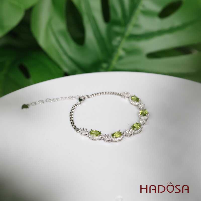 Lắc tay Peridot 5x7mm bạc 925