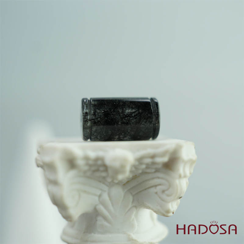 Lu thống Thạch anh tóc đen 10*17mm