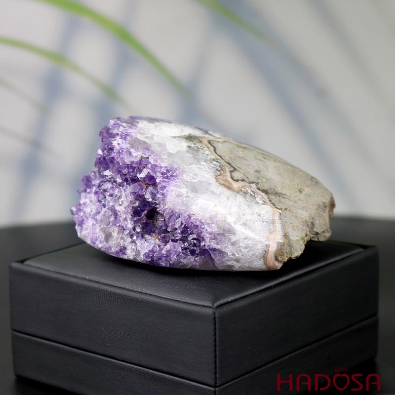 Mầm đá thạch anh tím 0.32kg