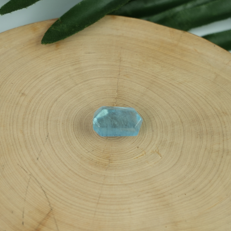 Mặt Aquamarine mài giác ngẫu nhiên chuẩn 6A