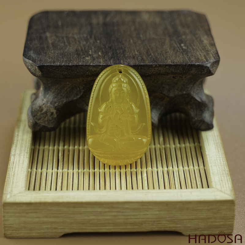 Mặt Đại Nhật (Mùi, Thân) đá mã não vàng 37mm
