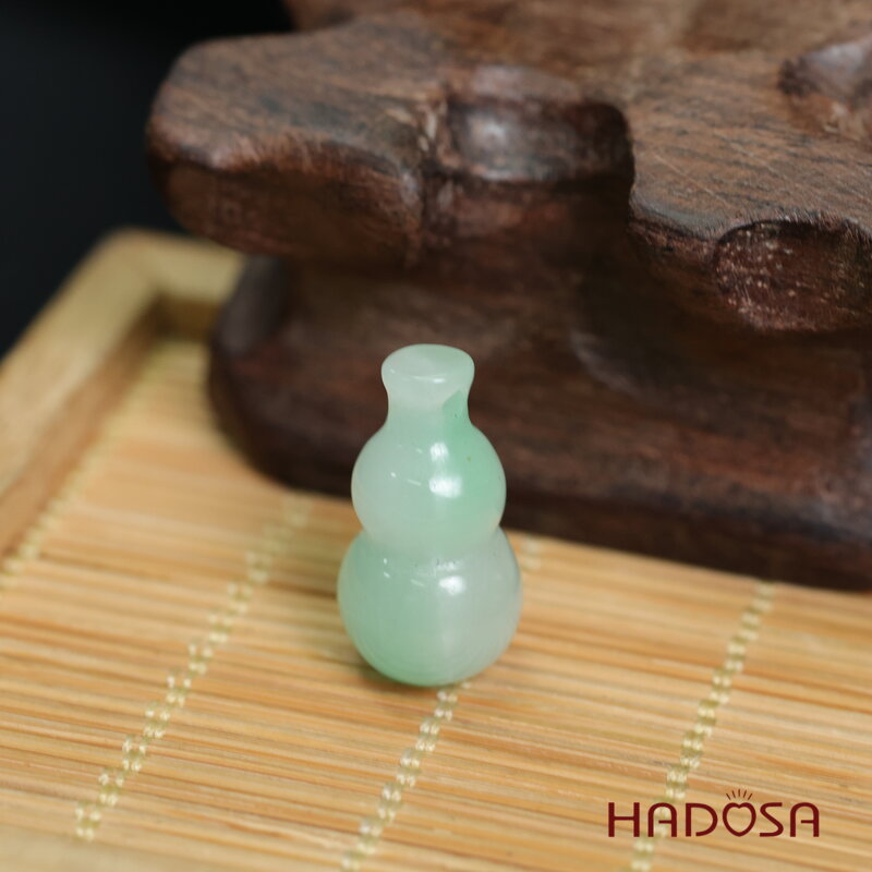 Mặt Cẩm Thạch hồ lô 19x10mm