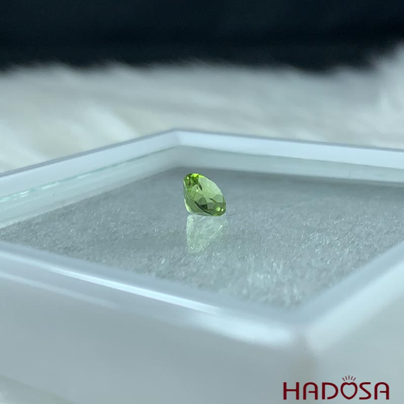Mặt đá Peridot tròn 06mm 5A