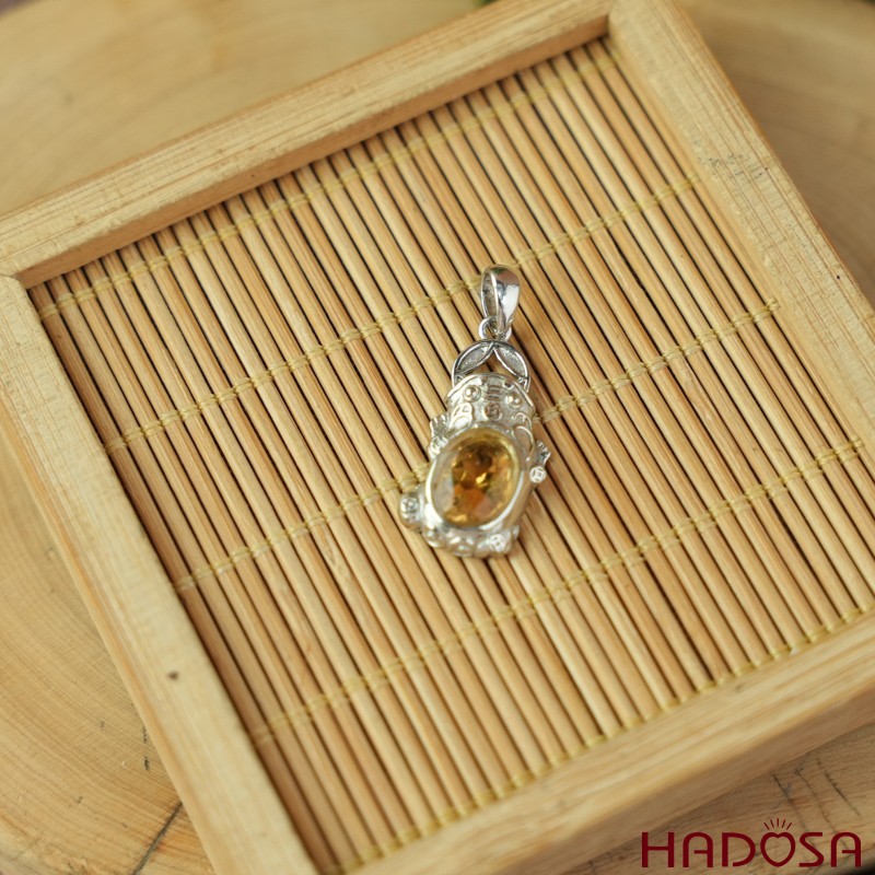 Mặt dây chuyền tỳ hưu đá Citrine 7x9mm bạc 925