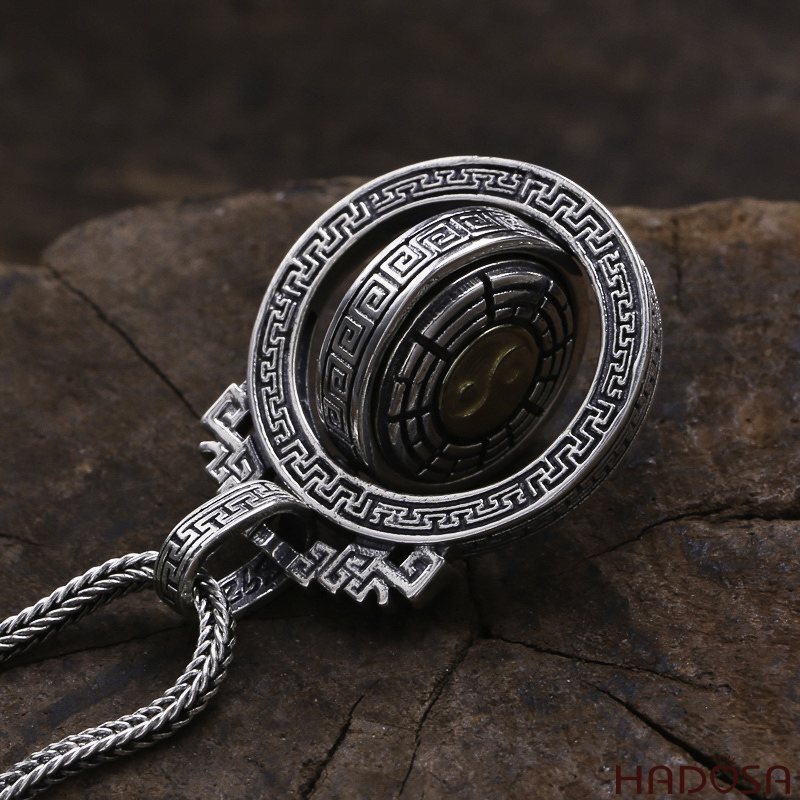 Mặt dây chuyền bạc nam Càn Khôn Bát Quái