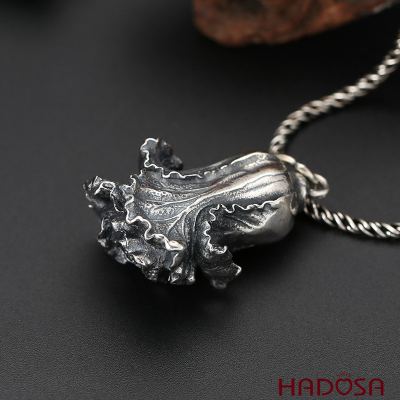 Mặt dây chuyền bạc nam phong thủy bông cải