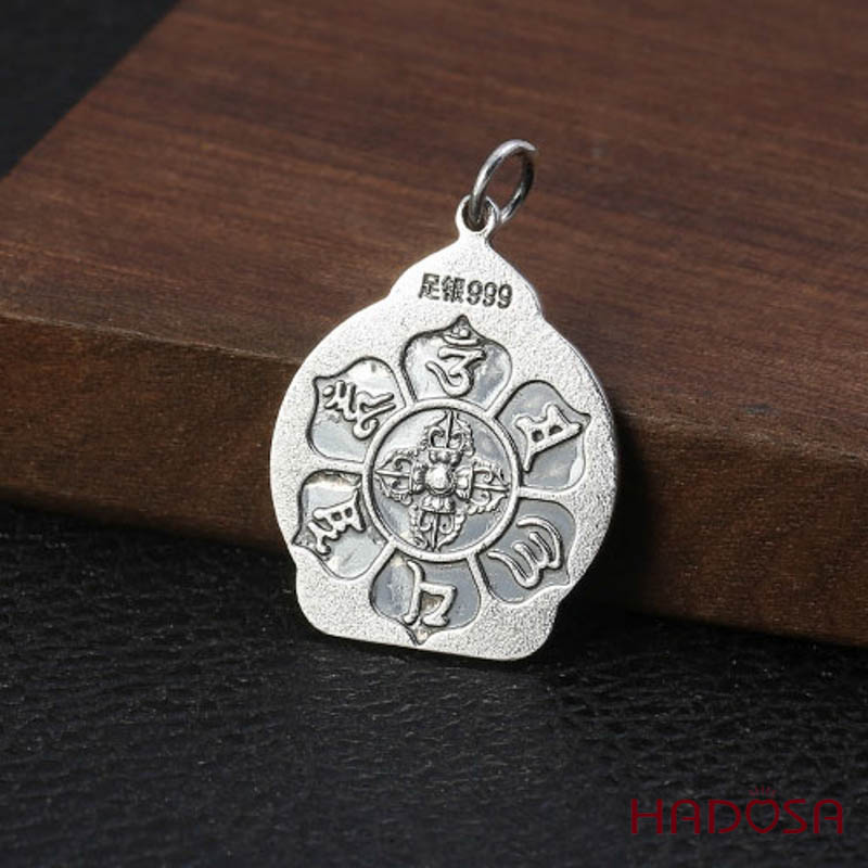 Mặt dây chuyền bạc Phật Thiên Thủ Thiên Nhãn (Tý)