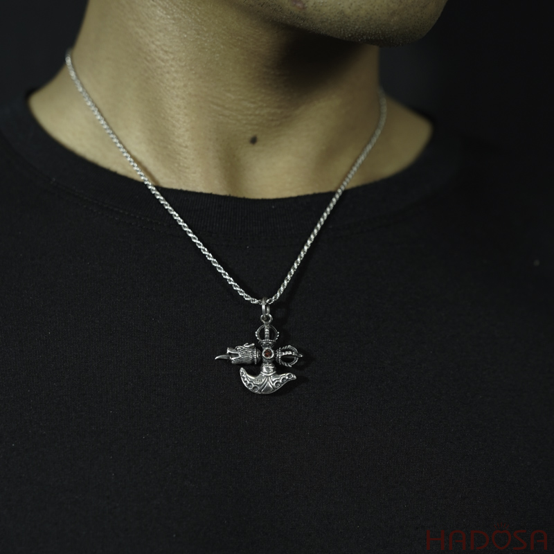 Mặt dây chuyền bạc Thái