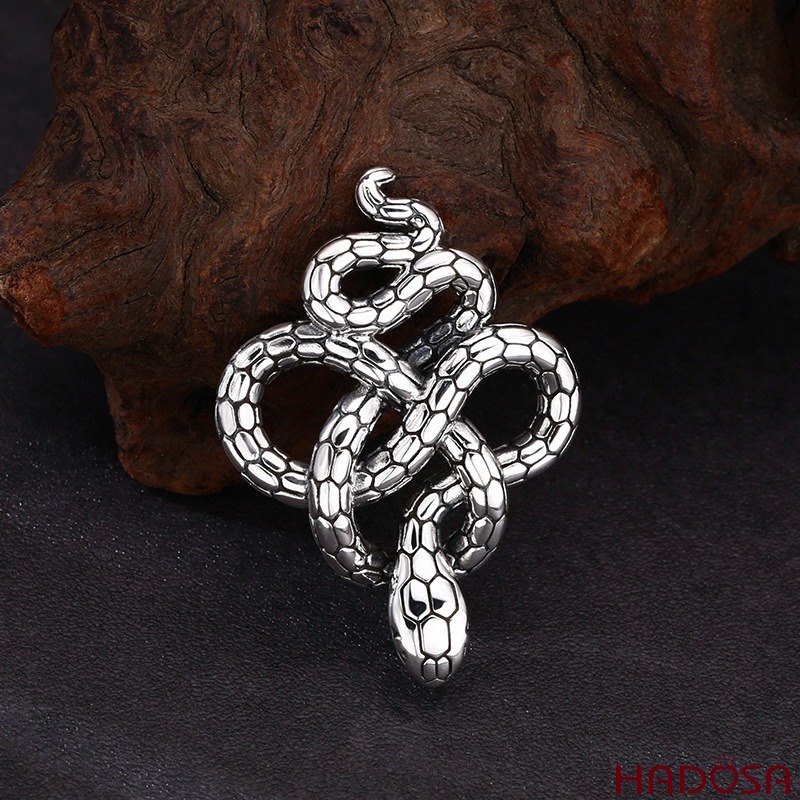 Mặt Dây Chuyền Bạc Thái Xà Linh Hộ Thân