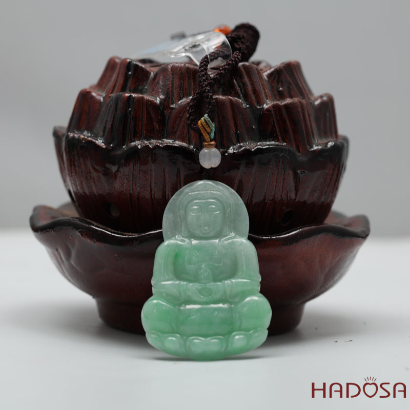 Phật Quan Âm Ngọc Cẩm Thạch Jade A Nếp Lý 45x35mm