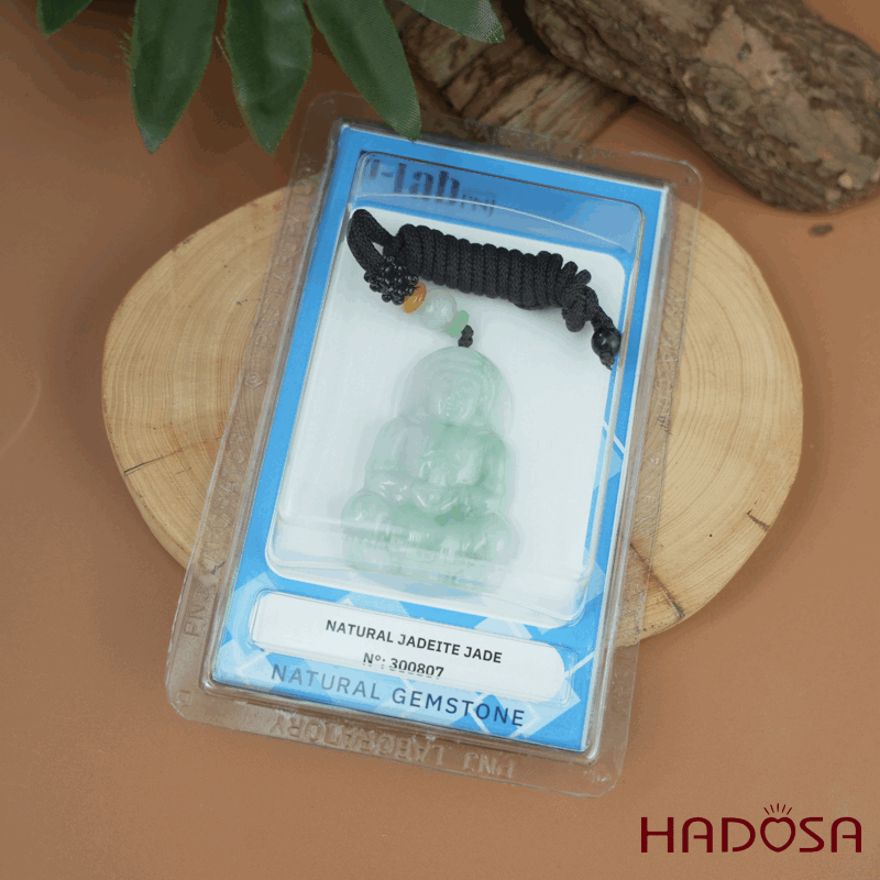 Phật Quan Âm Ngọc Cẩm Thạch A Nếp Chủng 53x33mm