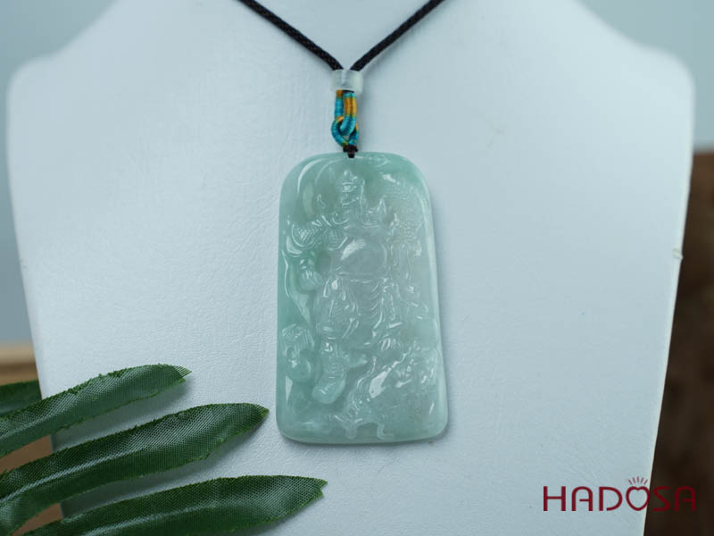 Mặt dây chuyền Cẩm Thạch A Quan Vân Trường 66*38*6mm