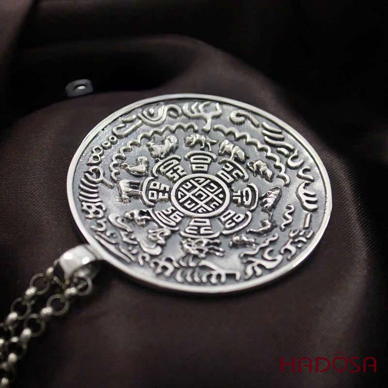 Mặt Dây Chuyền Cửu Cung Bát Quái 12 Con Giáp